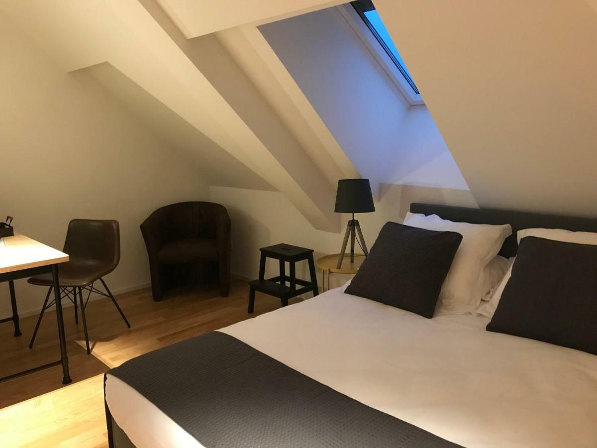 L'Auberge De Mezieres Bagian luar foto