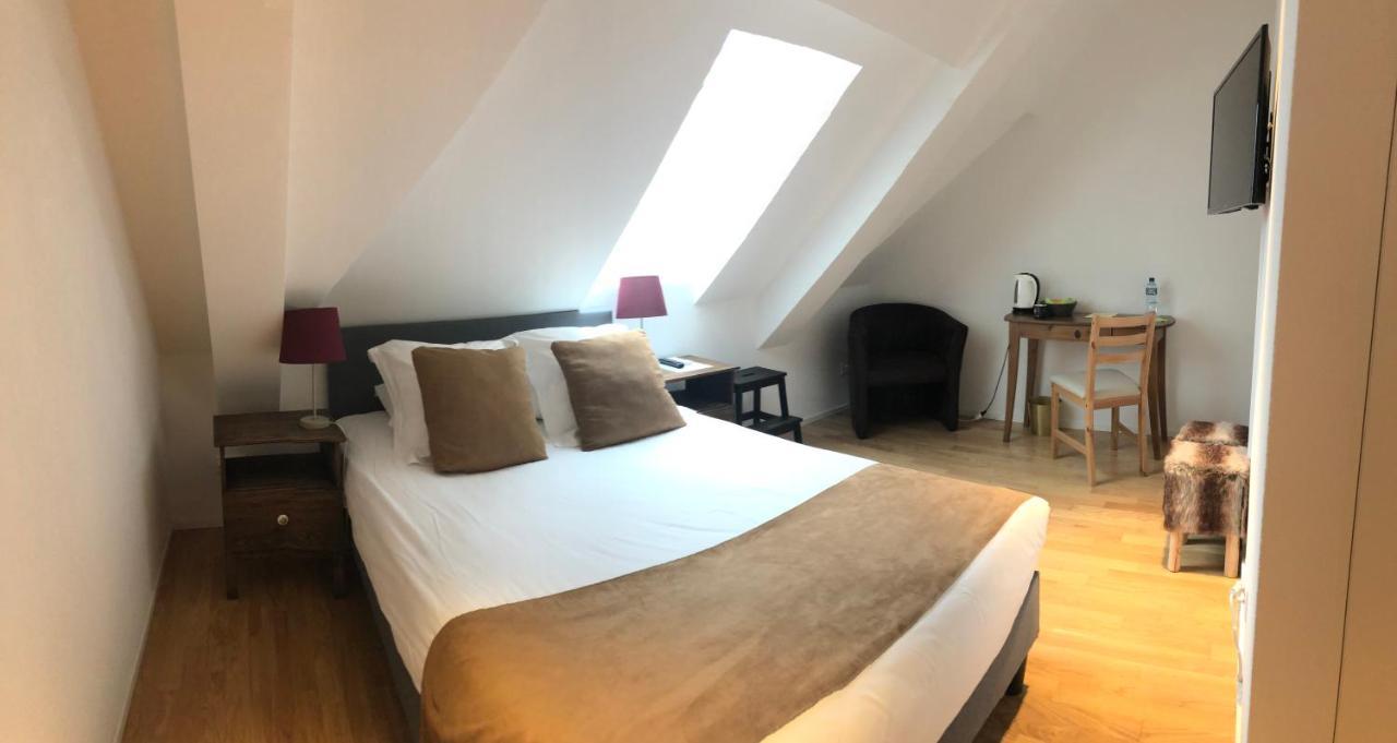 L'Auberge De Mezieres Bagian luar foto