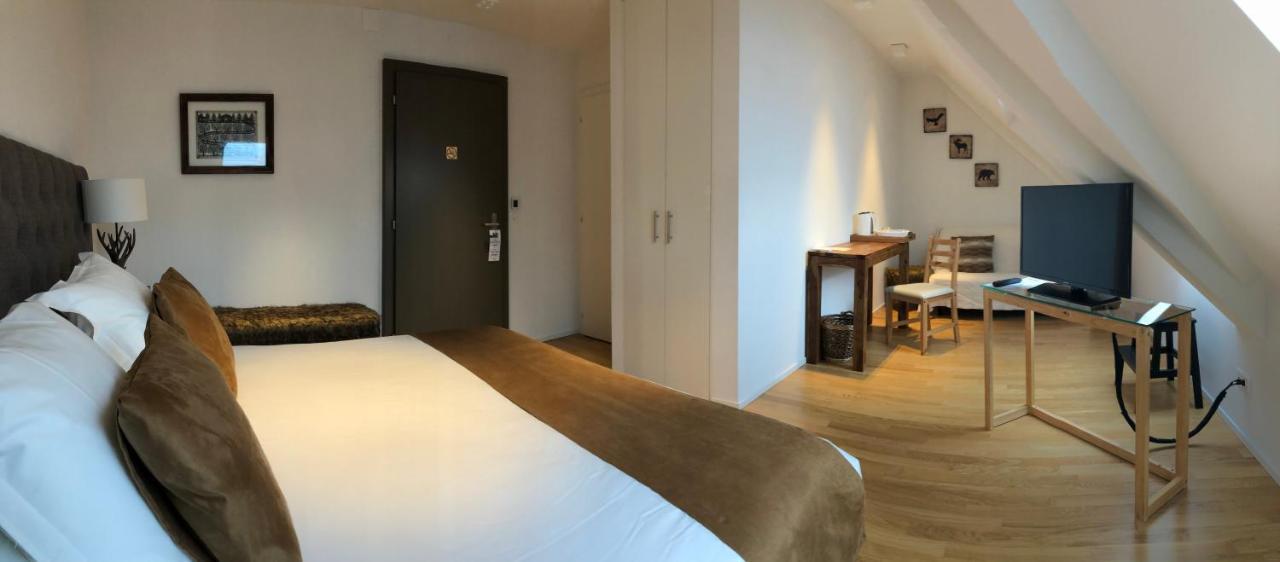 L'Auberge De Mezieres Bagian luar foto